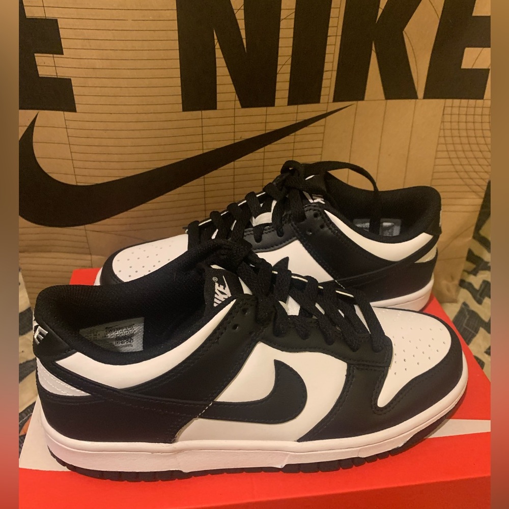 BRAND NEW IN BOX Nike Dunk low🔥 - Picture 3 of 6